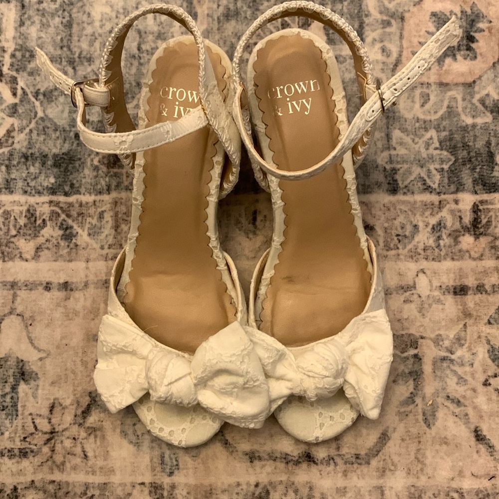 White Eyelet Crown and Ivy Wedges